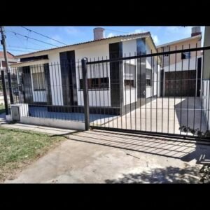 Chalet + 2 Departamentos