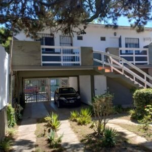 Complejo De 4 Departamentos + Casas