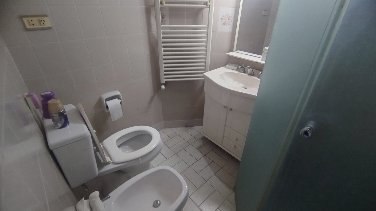 586269243_1355413849586149_4293837748626124885_n