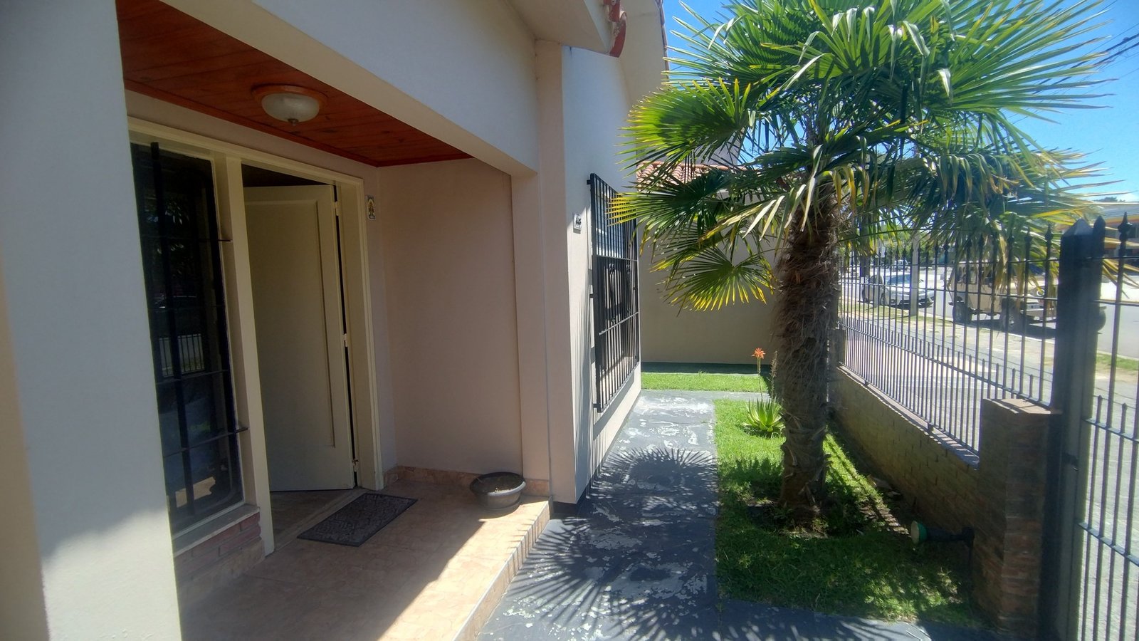 586381361_1355414286252772_323241495689767338_n