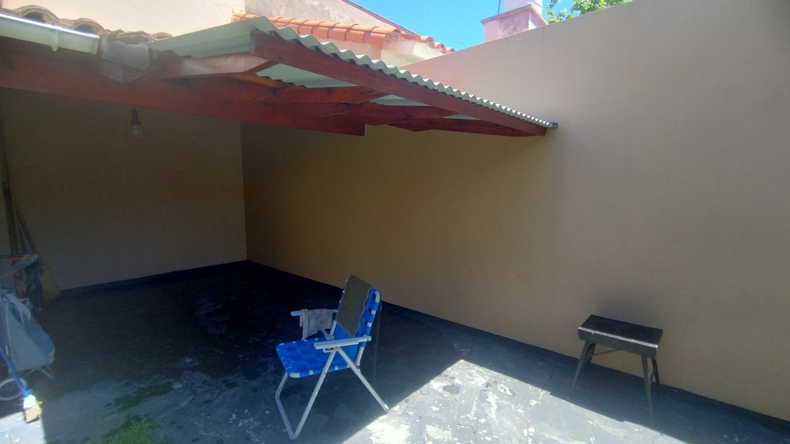 586712179_1355414449586089_618016136797495751_n