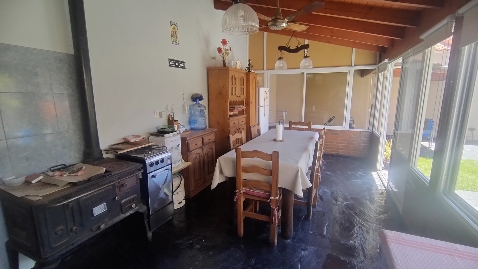 587694742_1355414736252727_5745013899000183109_n